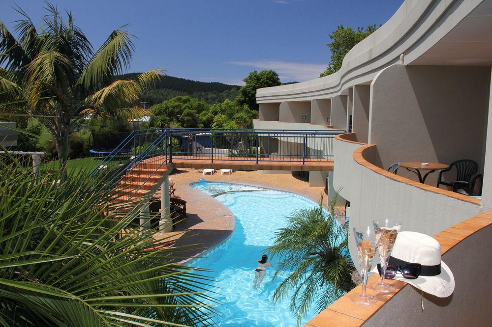 Breakers Motel Whangamata Exterior foto