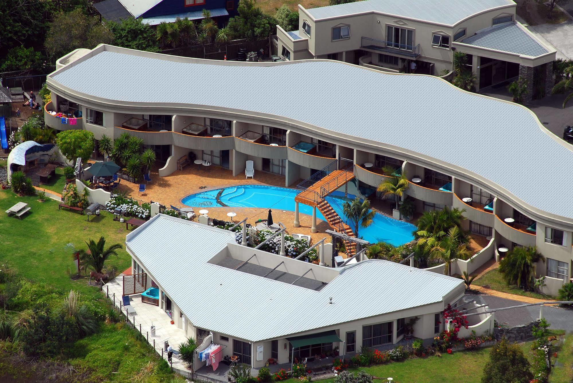 Breakers Motel Whangamata Exterior foto